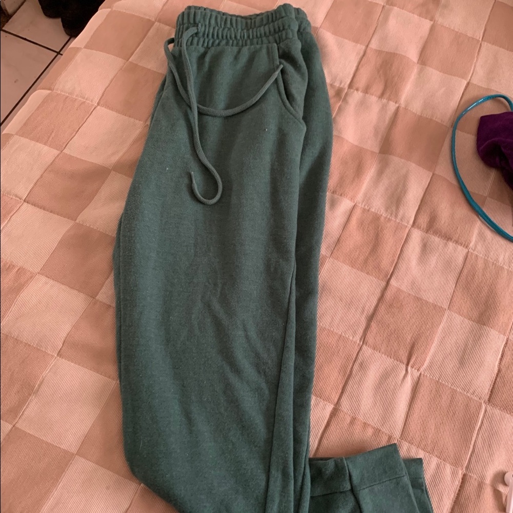 green sweatpants for forever 21